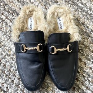 Steven Madden Black Leather Jill Fur Mules - Size 7.5